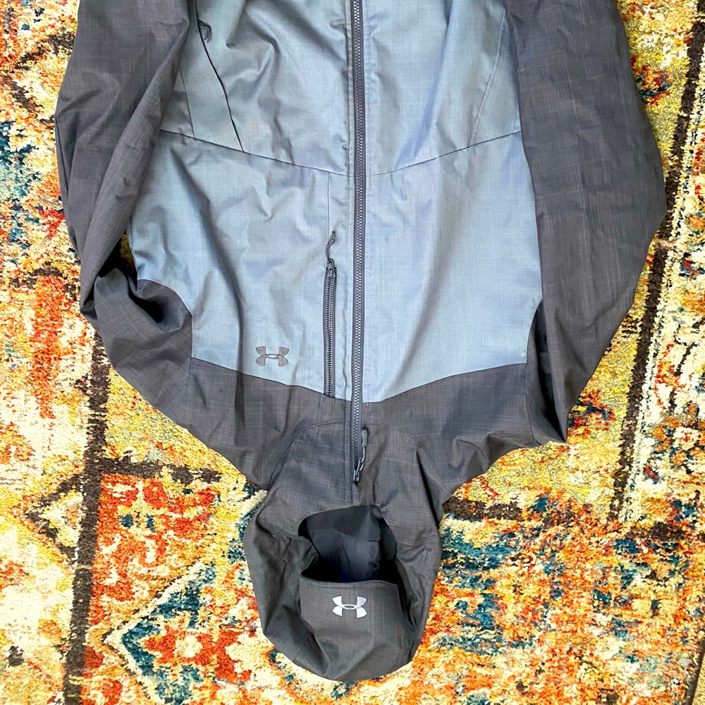 Cold gear under amour jacket size medium